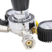 KOMOS Universal 50 - Dual Gauge CO2 Regulator - 50 psi