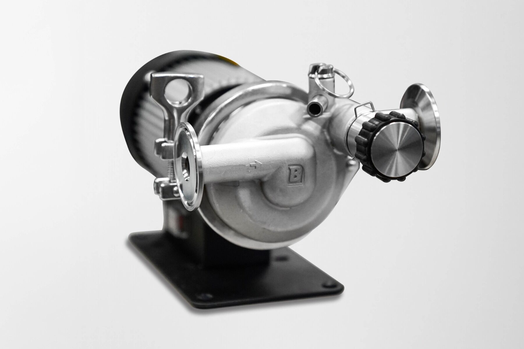 RipTide Pump V1.5 TC-European - 230V, Mag Drive, With Vent Barb and replaceable shaft